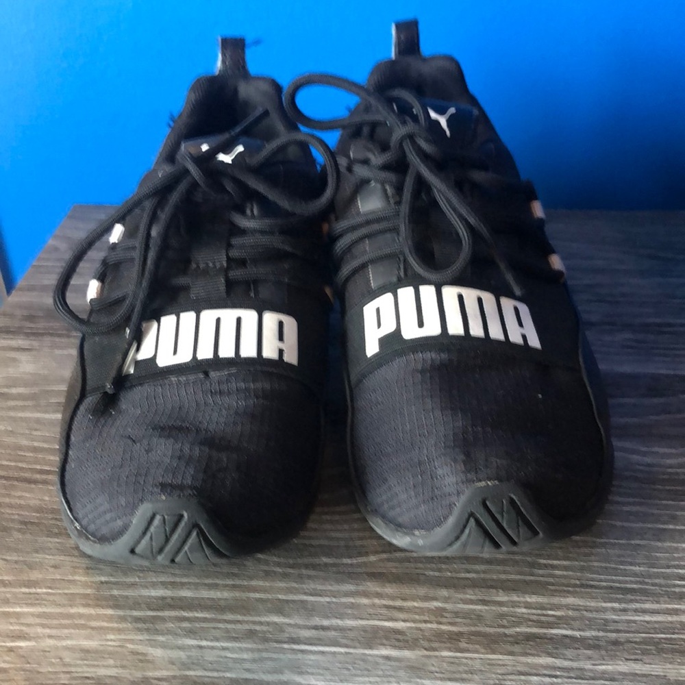 Boys Puma sneakers